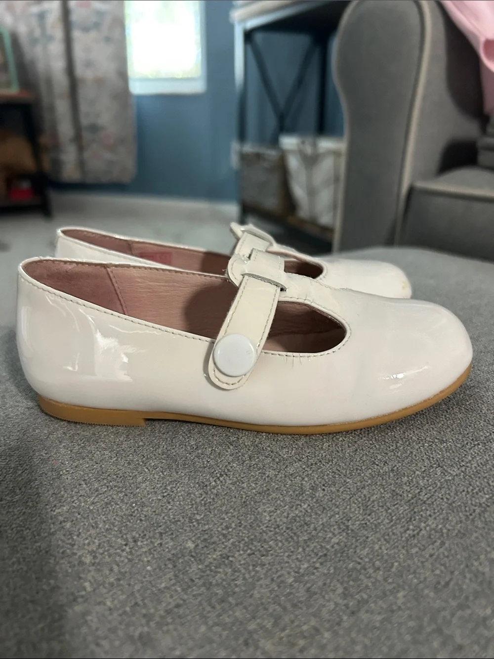 jacardi paris elegant white
